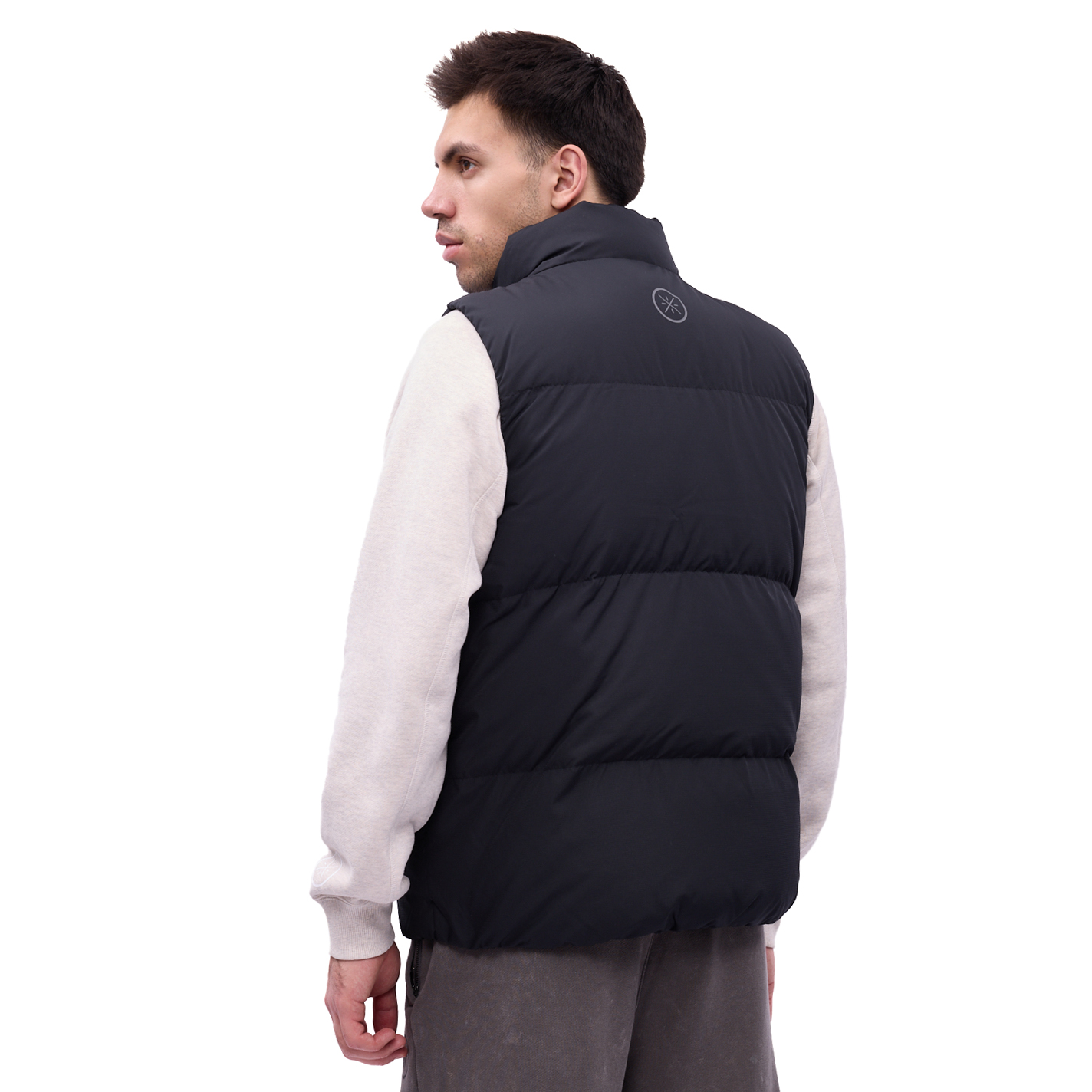 AMRV079-1 Жилет пуховый Wade Lifestyle черный