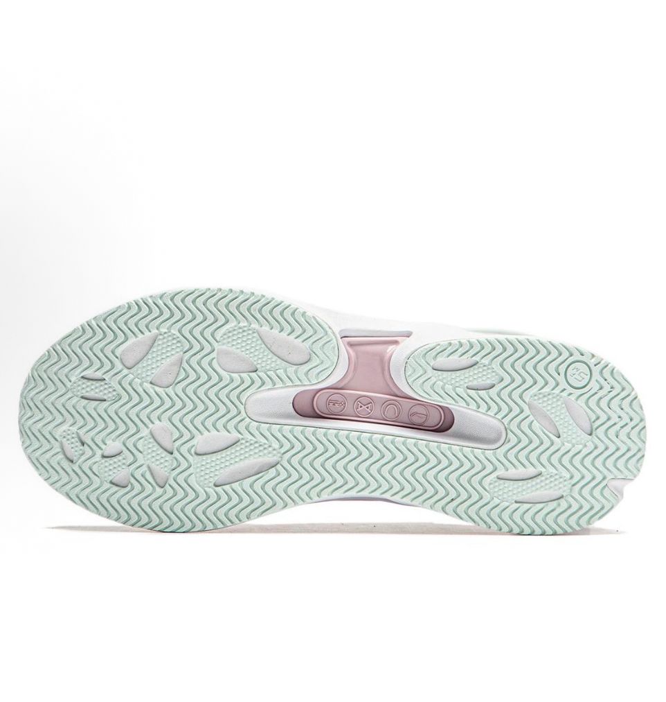 YKCU026-2 Кроссовки