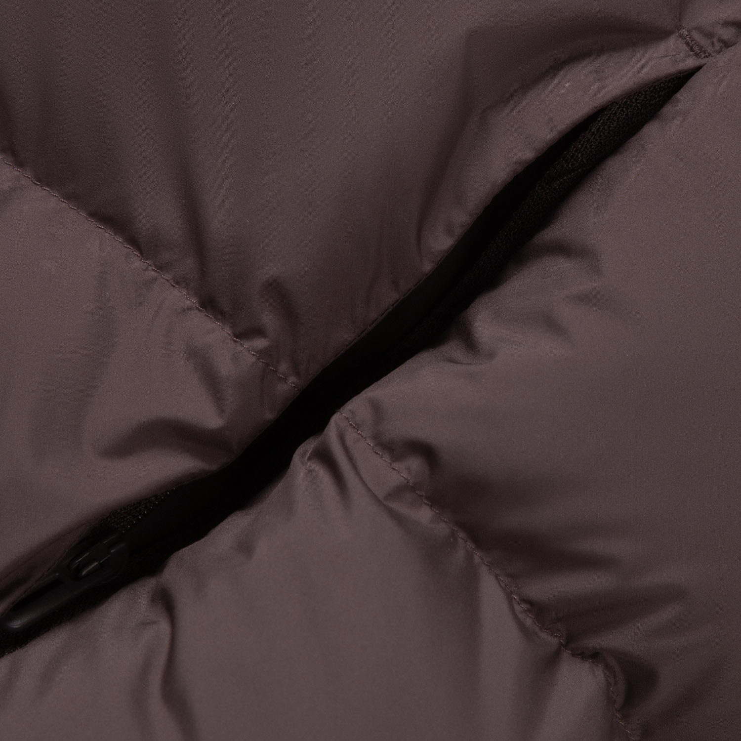 AMRV034-3 Жилет пуховый Workout бежевый