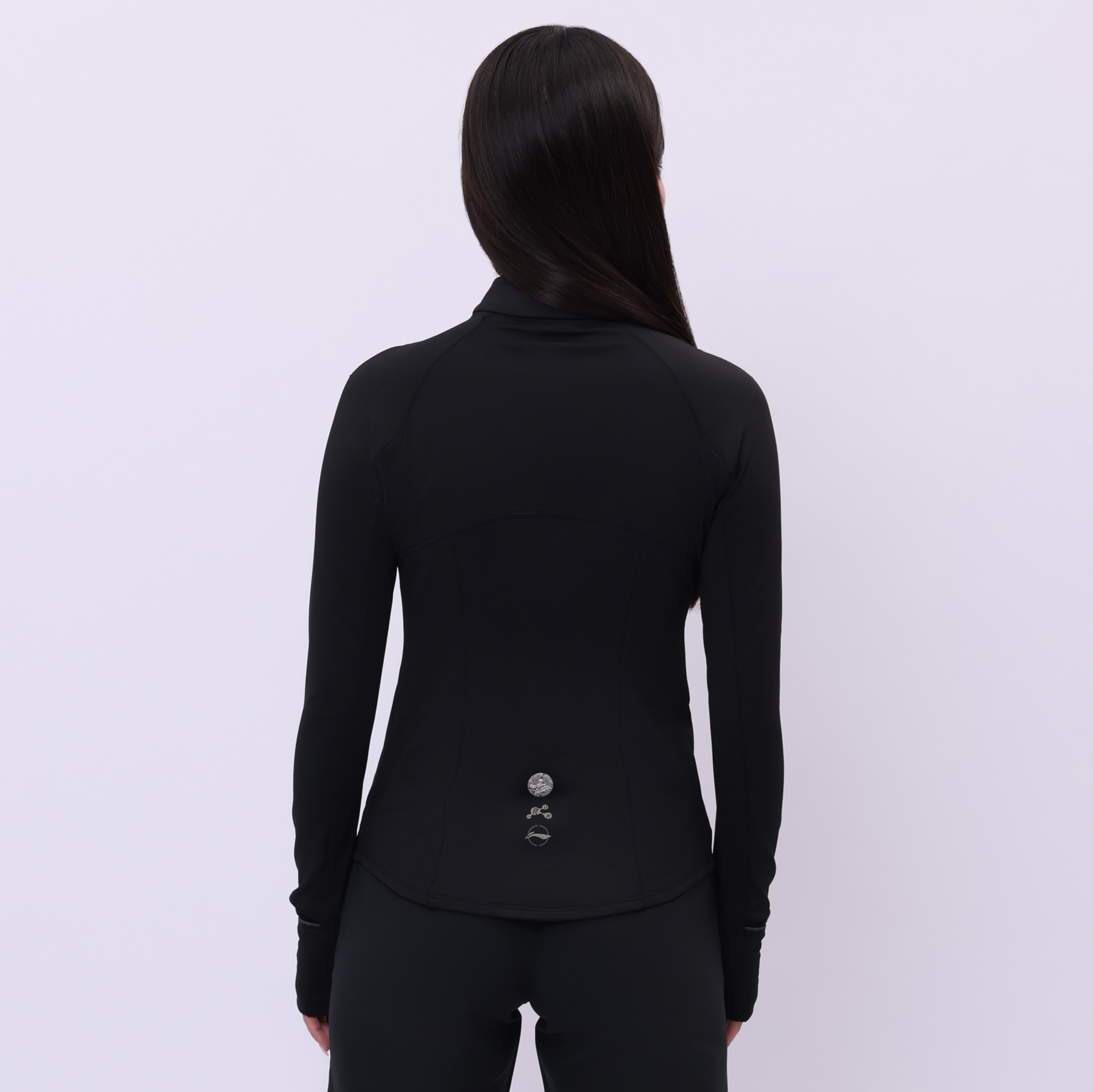 ATLU050-1 Футболка Jogging черная