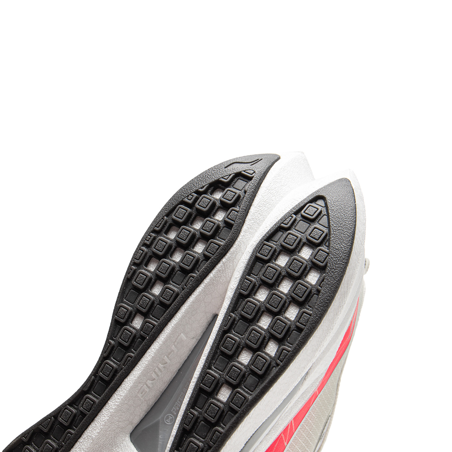 ARPW001-27 Кроссовки беговые Red Hare 9 Pro белый