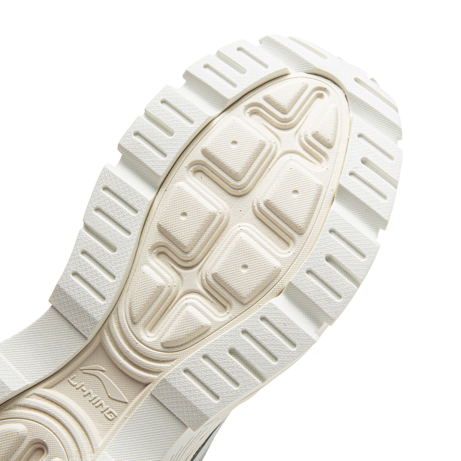 AGCW022-2 Кроссовки Sports Style серебристый