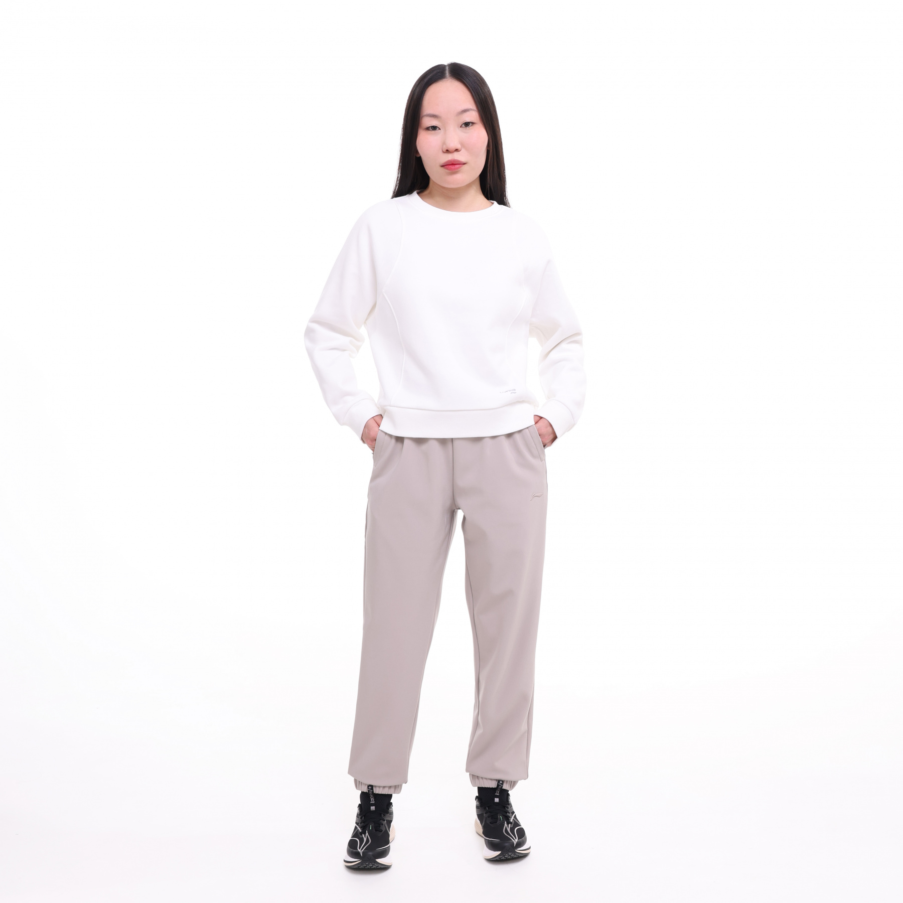 AYKU542-3 Брюки джоггеры Essentials серые