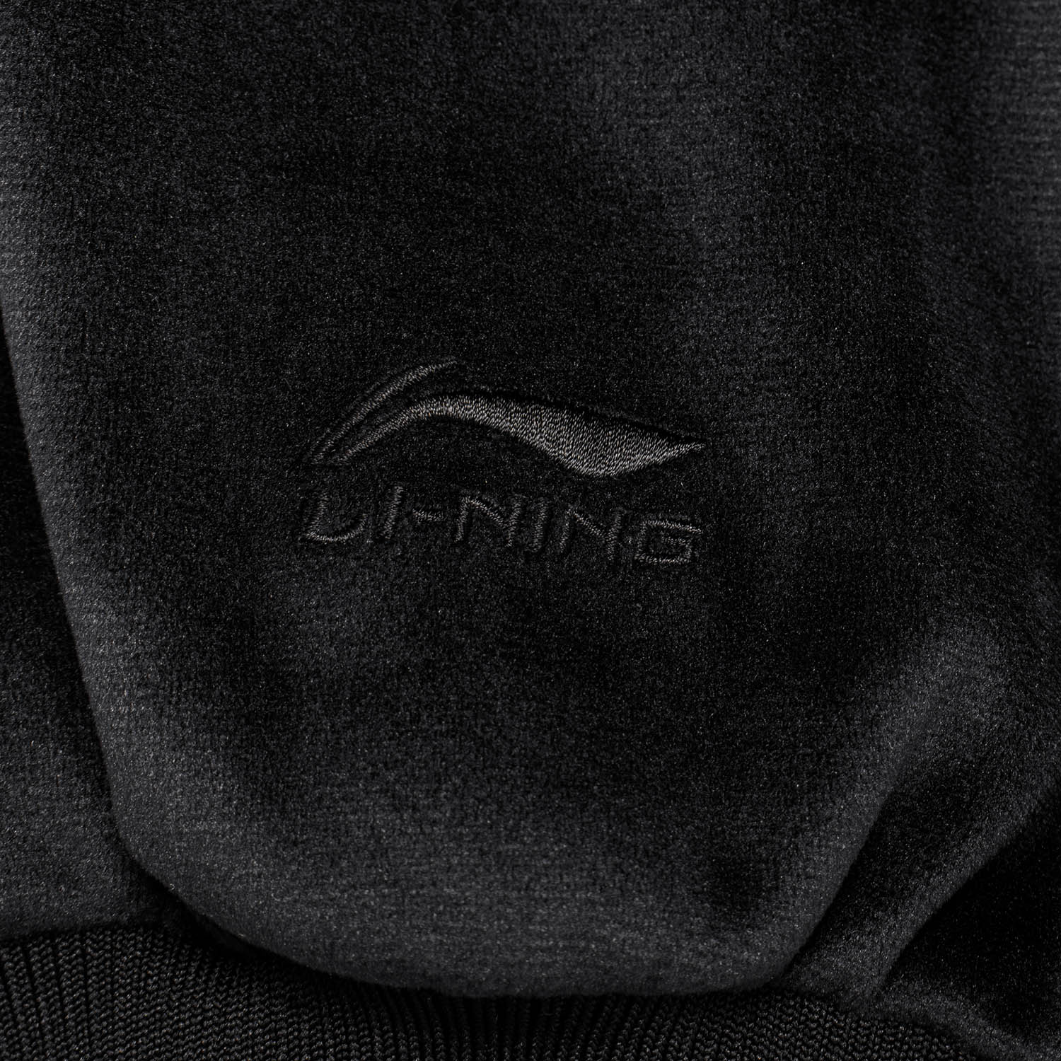 AFDU034-2 Ветровка Sports Life черная