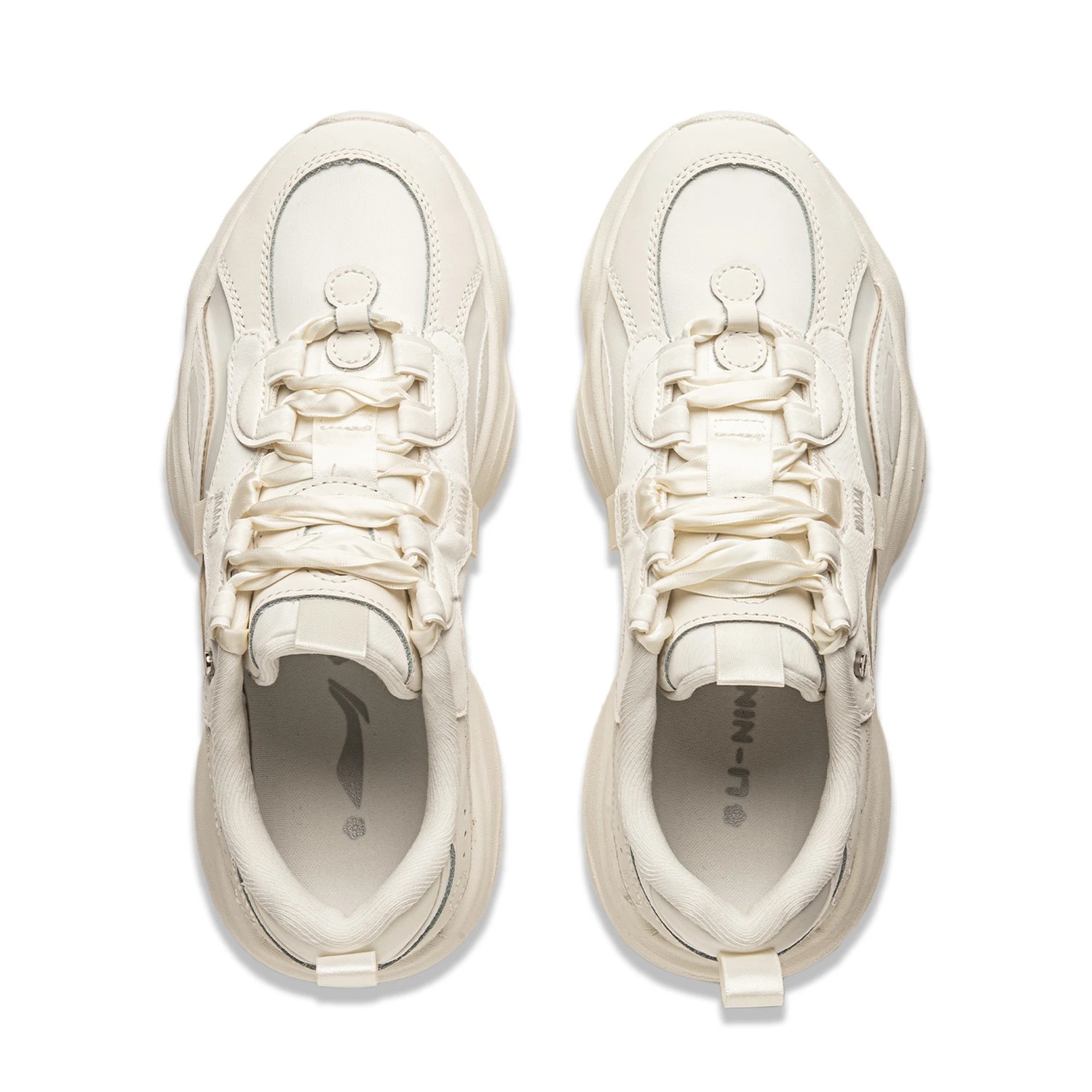 AGCU246-1 Кроссовки Honey белые