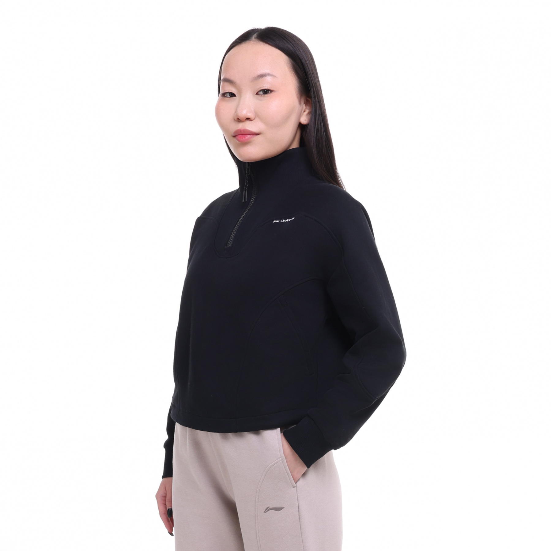 AWDU558-4 Свитшот Workout черный