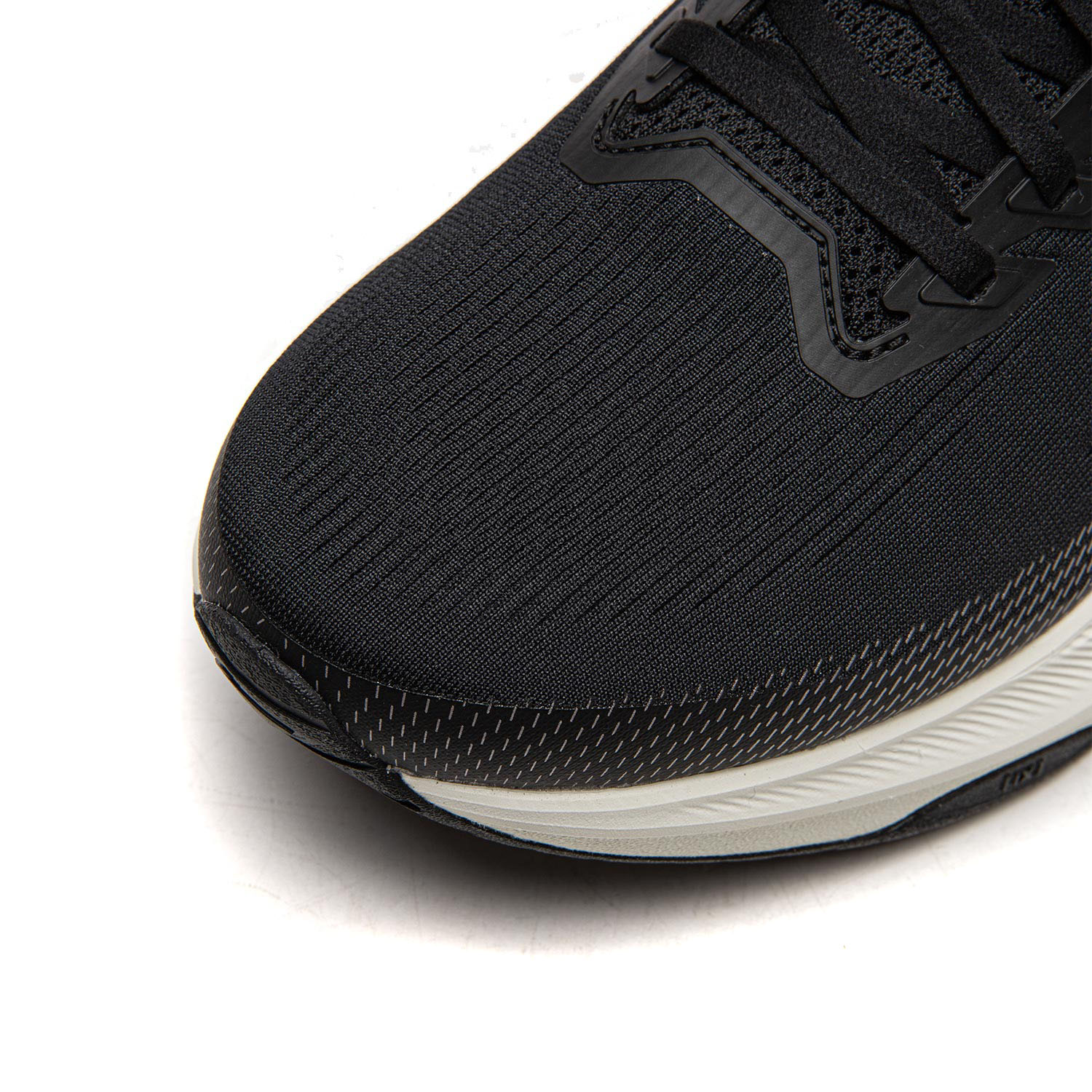 ARPW003-6 Кроссовки беговые Red Hare 9 черно-белый