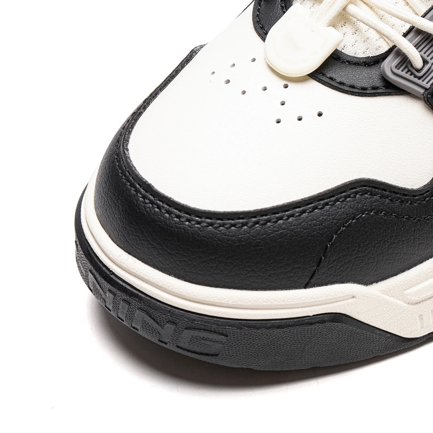 YKCU124-11 Кроссовки Lifestyle черные