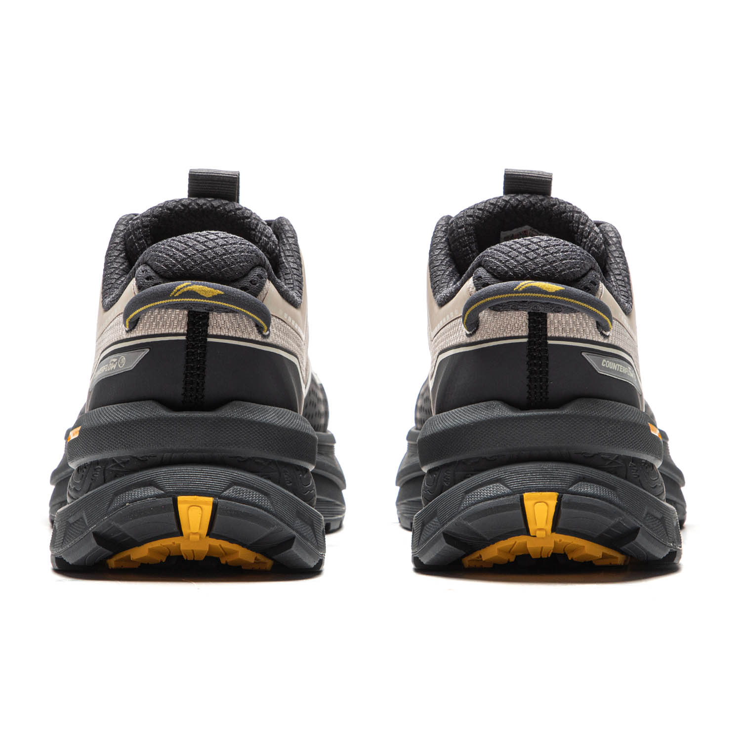 AHTV047-1 Кроссовки Outdoor Xingchuan бежевый