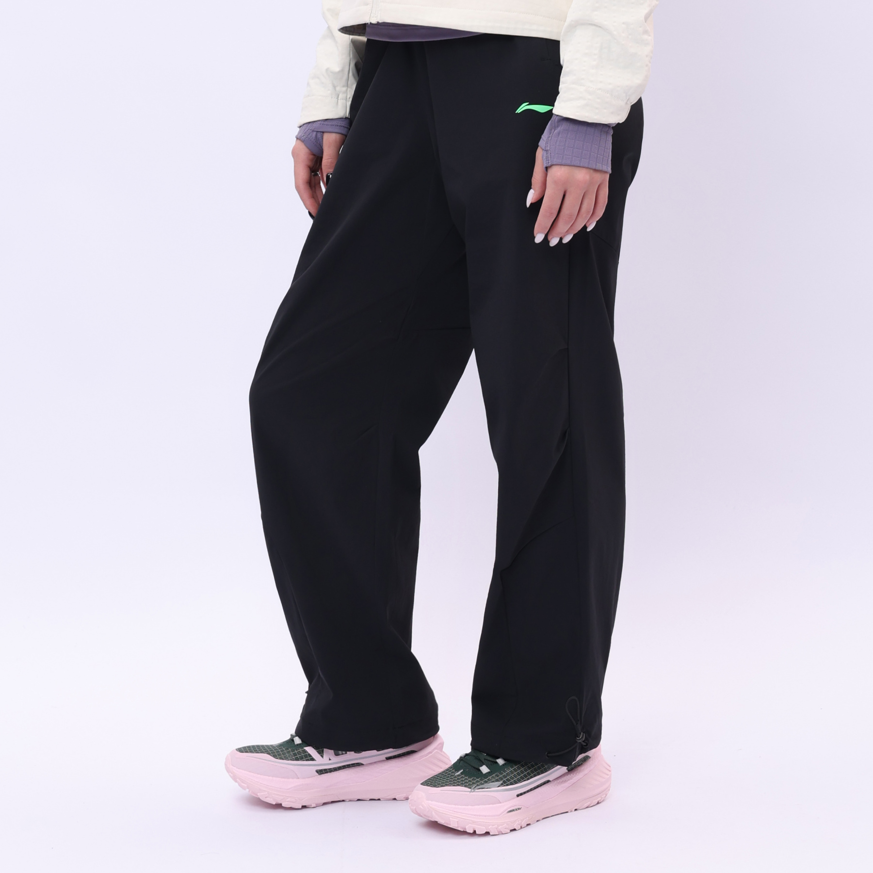 AYKU676-3 Брюки джоггеры Trail Running черные