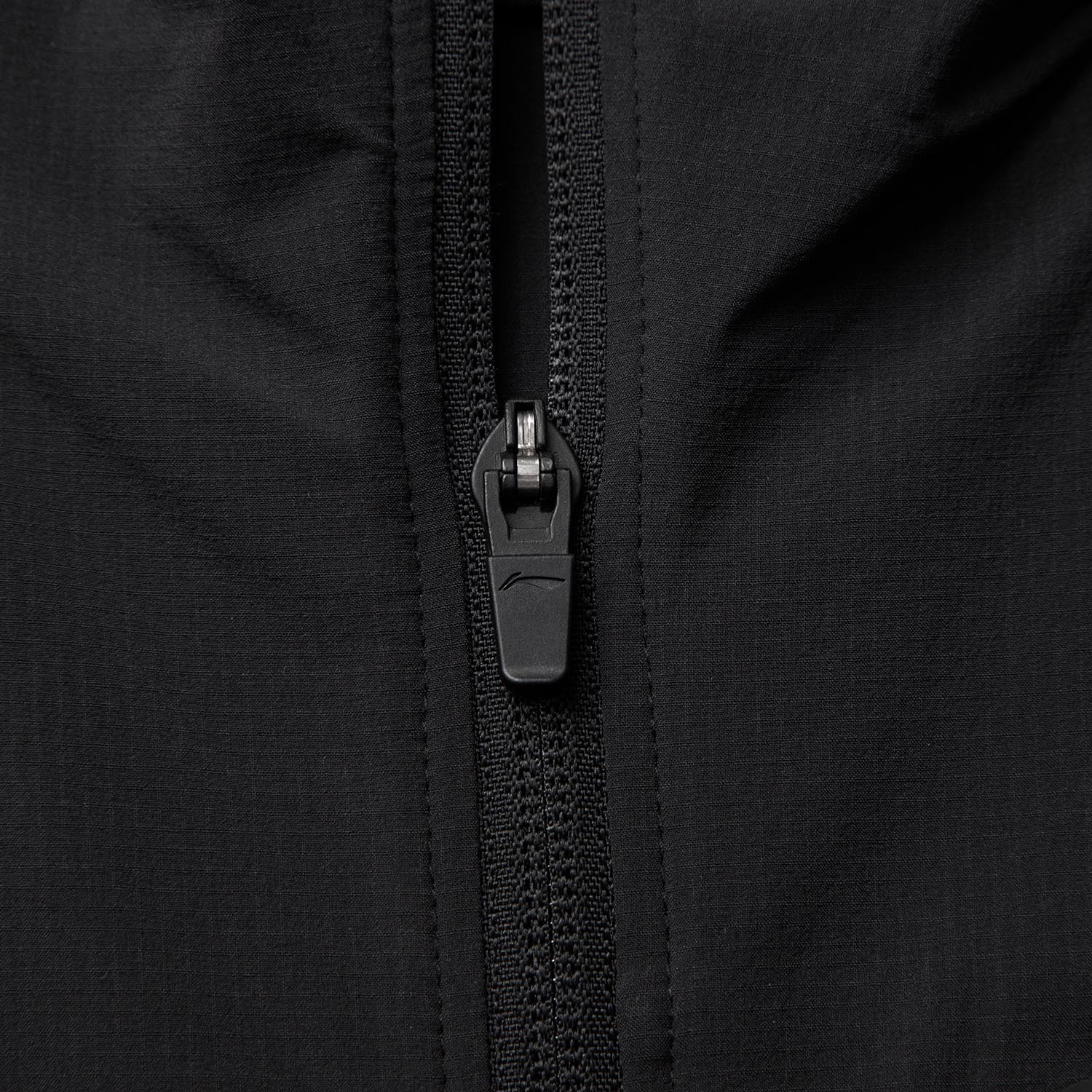 AFDVA85-1 Ветровка Active черный