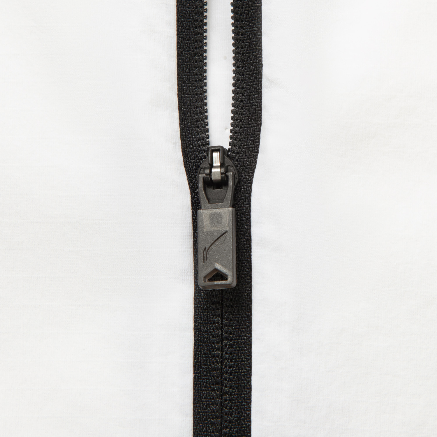 AFDVA93-4 Ветровка Jogging белый / черный