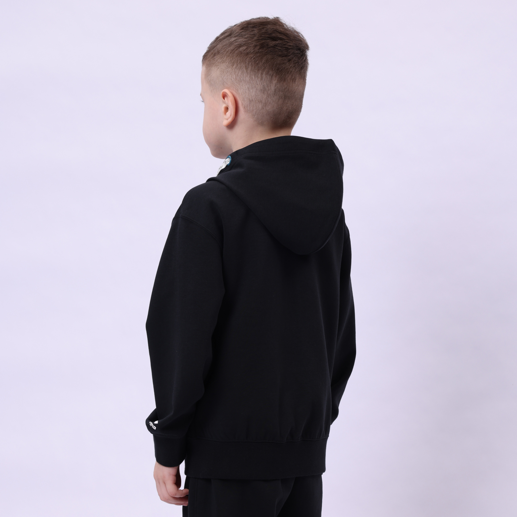 YWDU133-2 Худи Lifestyle черный