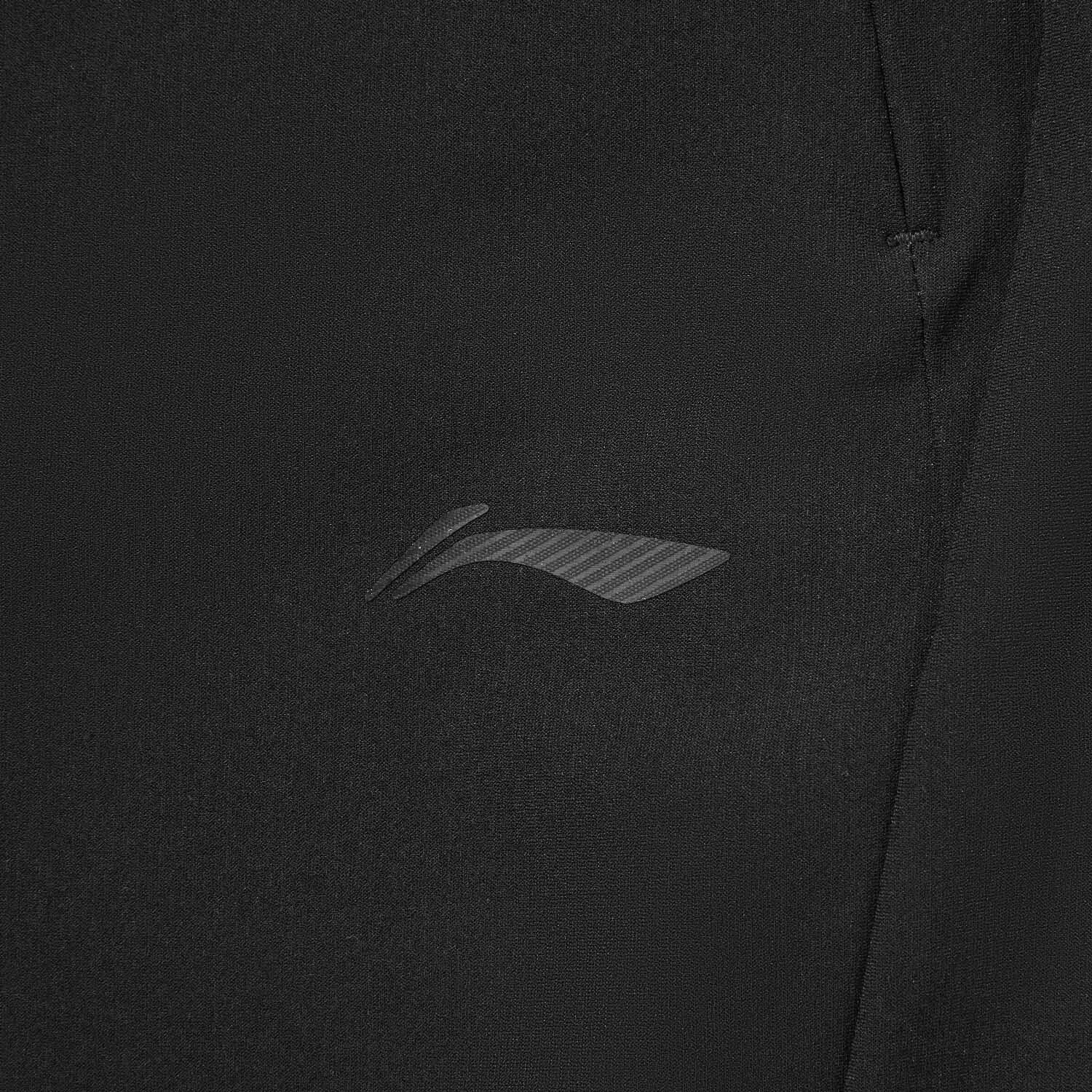 AKYW060-1 Брюки джоггеры Essentials черный