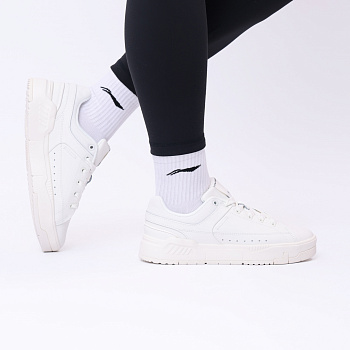 AGCT044-1 Кроссовки Common 70s белые