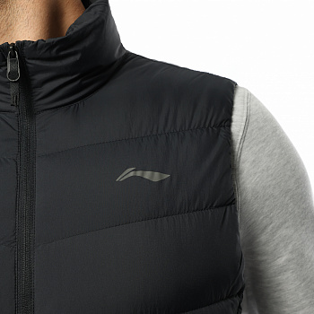 AMRU017-1 Жилет пуховый Essentials черный