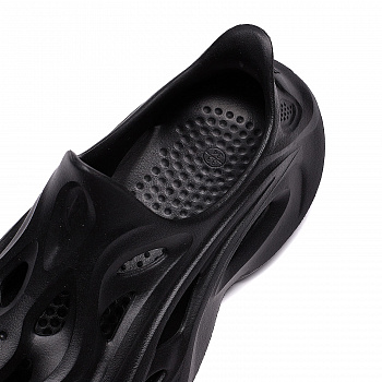 YKUT008-3 Lifestyle Youth Sandals Black