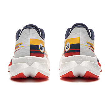 ARPW001-34 Кроссовки беговые Professional Running белый