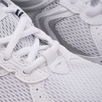 AGCU034-15 Кроссовки CICI V2