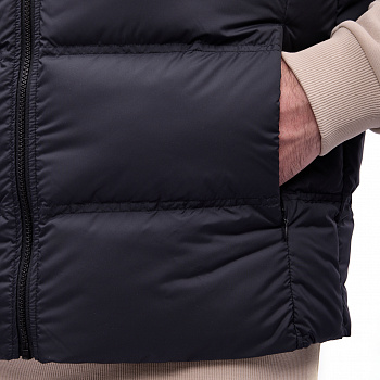 AMRV107-3 Жилет пуховый Sports Style черный