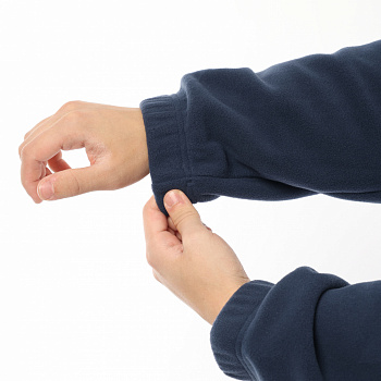 AWDU703-6 Свитшот Cross черный