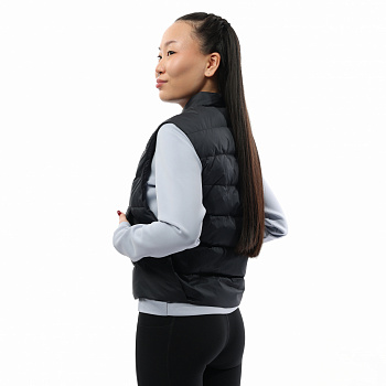 AMRV040-3 Жилет пуховый Sports Style черный