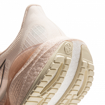 ARBV002-61 Кроссовки беговые Super Light 22 бежевый