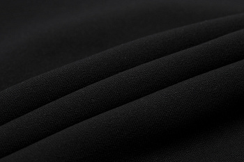 AKYV122-1 Брюки джоггеры Essentials черный