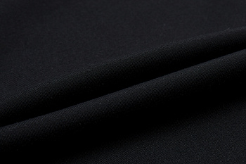 AKYW004-1 Брюки джоггеры Essentials черный