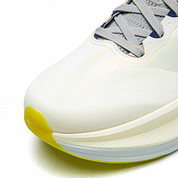 ARHW001-2 Кроссовки беговые Yueying 5 Pro белый / синий