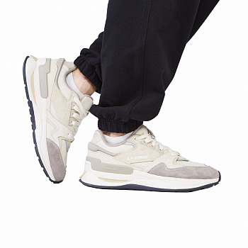 AGCU079-1 Кроссовки 001 Moment V2 бежевые