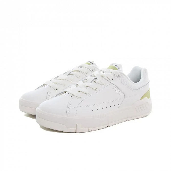 AGCT044-3 Кроссовки Common 70s белые