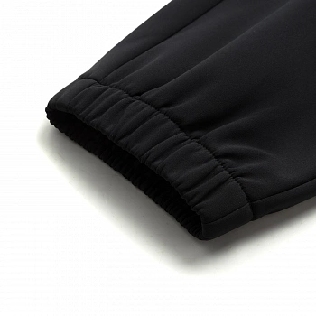 AYKU523-1 Брюки спортивные Essentials черный