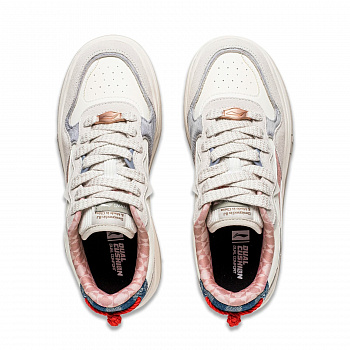 AGCU032-1 Кроссовки Future C1