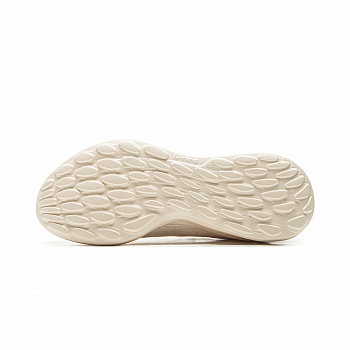 ARSV060-1 Кроссовки Light Cloud белый