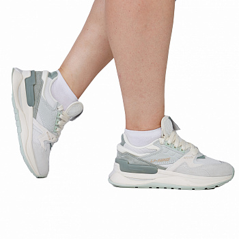 AGCU064-3 Кроссовки 001 Moment V2 зеленые