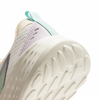 ARSV060-3 Кроссовки Light Cloud белый