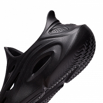 YKUT008-3 Lifestyle Youth Sandals Black