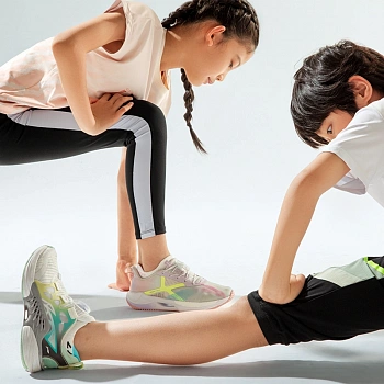 YKFT034-3 Беговые кроссовки