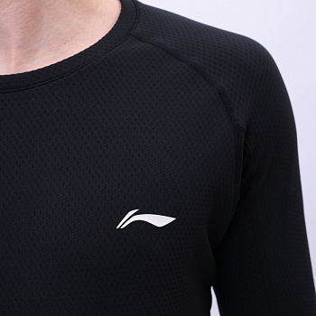 AUDV033-1 Лонгслив Workout черный