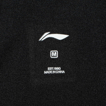 AWDT508-2 Свитшот Essentials черный