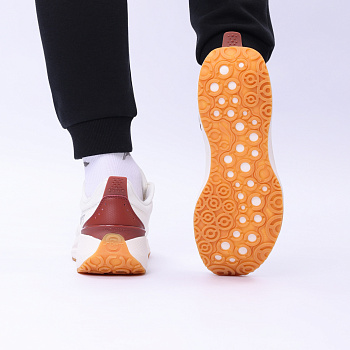 AGLV003-1 Кроссовки Soft Plus черно-белый